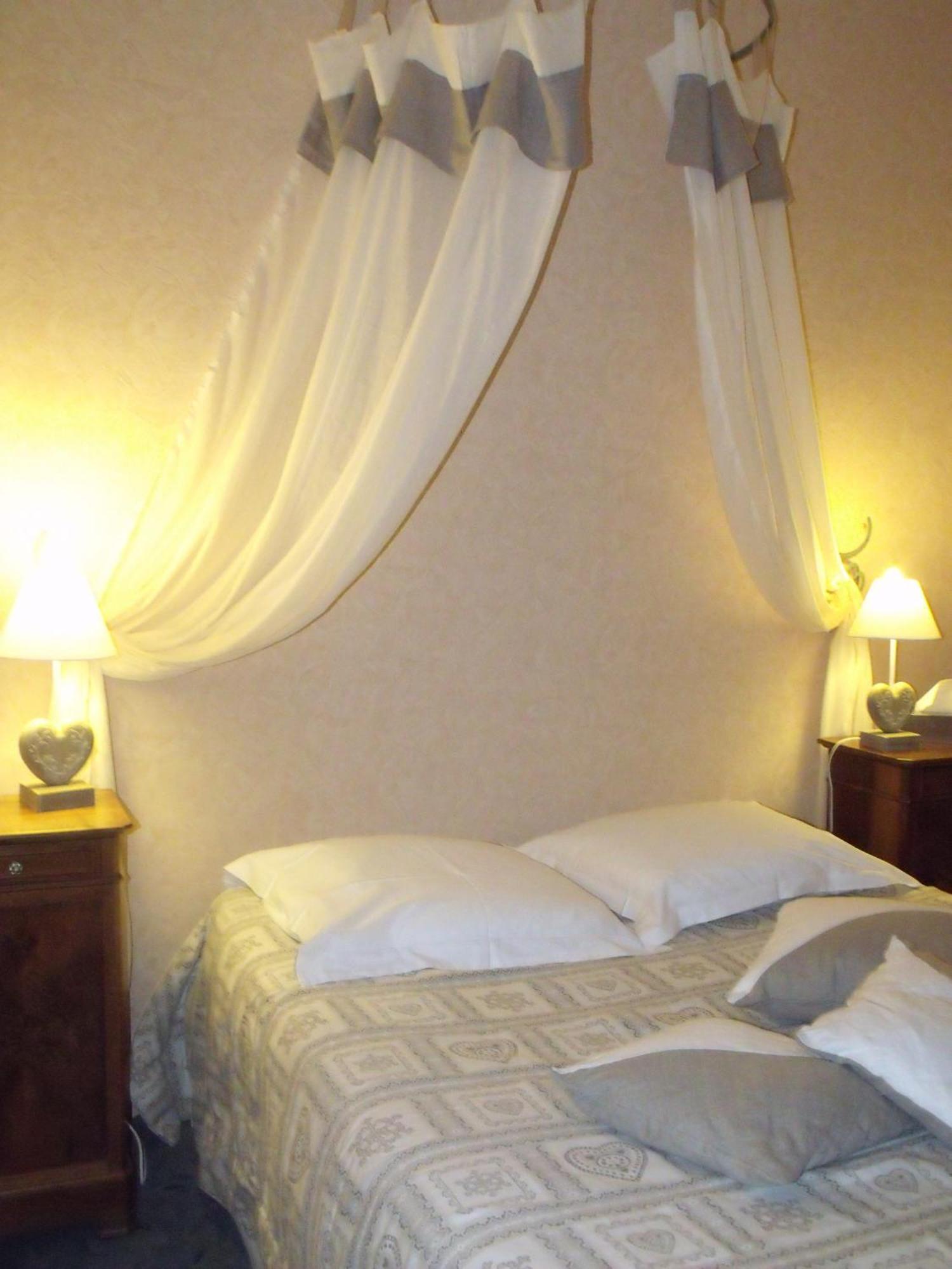 Hotel Relais Saint Louis, Logis Belleme Esterno foto